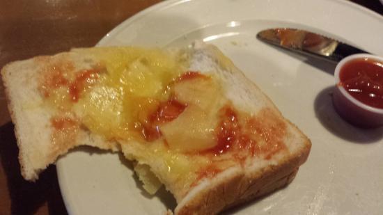 Law Courts Hotel & Magic Moments Restaurant